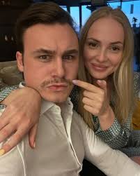 Николай Соболев — биография, личная жизнь, фото, новости, блогер, признан  иноагентом, «Ютьюб», девушка, «Телеграм» 2025