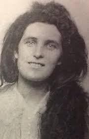 On September 15, 1910, Swedish born model Albertina Hultgren aka Davida  Johnson Clark passed away from stomach cancer. She was known for being the  inspiration for many pieces of art, as well