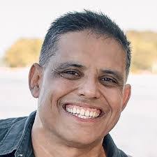 Michael Panossian's Instagram, Twitter & Facebook