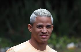 Erick aparece no BID e pode estrear pelo São Paulo contra o Santo André