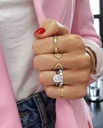 On Wednesdays We Wear Pink 2 5ct D Internally Flawless Antique Cushion For 49k Engagement Rings Opal Antique Wedding Jewelry Beautiful Wedding Rings