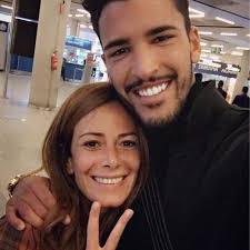 — 10 couples parfaits fan (@10couples_fan) january 14, 2018. Elsafayer Et Moi Meme Vous Donnons Rendez Vous Lundi Prochain A 17h50 Pour Les Deux Premiers Episodes De 10 Couples Parfaits Saison 2 10couples Tfx Soon Tvshow Smile Cool Selim Vdbuzz