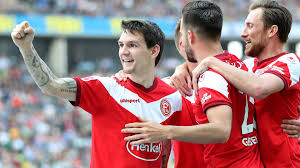 Ahmed kutucu of fc schalke 04, matija nastasic of fc schalke 04, levent mercan of fc schalke 04, benito raman of fc schalke 04, malick thiaw of fc Fc Schalke 04 Pikanter Rat Von Leon Goretzka Alle News Und Geruchte Zu S04 Goal Com