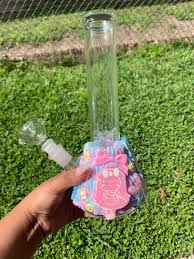Where to buy cheshire cat glow in the dark pipe this awesome chesire cat pipe not only looks awesome in the light but also glows in the dark! Decodenbongs Twitter Search Twitter