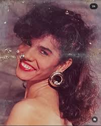 Please help me to eemove tgese edit and bring my mother picture to life