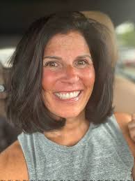 Come hang out with me 🩵💚💜💛