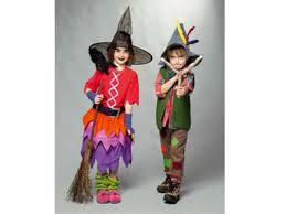 Pippi langstrumpf an fasching ♥ so lässt sich schnell ein schönes kostüm nähen ♥ von der das gleiche macht man noch mal, sodass man die schürze doppelt hat. Selbermachen Coole Karnevalskostume Fur Kinder Eltern De