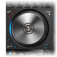 To enable led output, hold cuepoint 2 and the padlock button on the left hand deck while the unit is turning on (track progress leds lighting up). Native Instruments Traktor Kontrol S4 Mk3 Music Store Professional De De