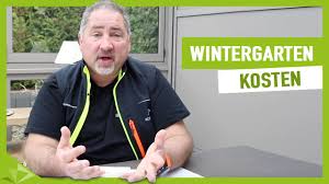 Die pulverbeschichteten ausführungen aus polen bieten ein buntes spektrum an farbtönen. Was Kostet Eine Terrassenuberdachung Aus Polen Ambitop Terrassendach Youtube