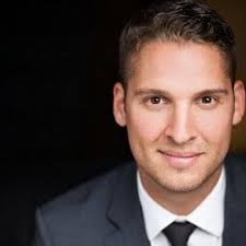 Daryl Suarez (@investvancouver)