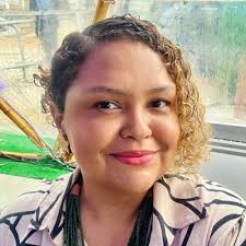 Os tutoriais de makes para a Copa têm muito a vibe das maquiagens da Luz  Divina de Pé na Cova.