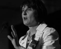 291990-ECHO-R2.qxp:291990-ECHO.qxp, page 8 @ Preflight