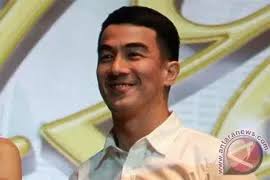 La Tahzan, singkat, padat dan menghibur