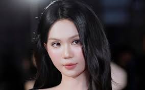 ngọc trinh — trending on Google in Vietnam