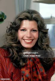 4,525 Yasmin L Photos & High Res Pictures