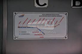Naik kereta api medan tanjung balai lima jam, stasiun tanjung balai tergenang air. Ka Putri Deli Pagi U52 Medan To Tanjung Balai By Train Railtravel Station