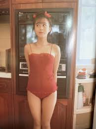 Darling! 渡辺美奈代写真集水着下着キャミソールハイレグ胸チラ1990年おニャン子クラブ夕ニャン－Funbid香港本地日本代購網站