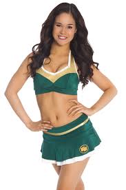 Il est devenu émotif à quelques reprises lors du discours de son amoureuse. Ee Cheer Team Edmonton Elks Cheerleader Girl Hot Cheerleaders Beautiful Female Athletes