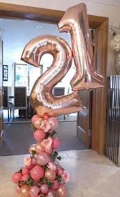 21st Birthday Flowers And Balloons Pin By India Thomas On Balloons 21st Birthday Balloons 21st Decorations 21st Birthday Decorations
