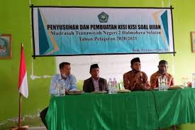 Check spelling or type a new query. Kakankemenag Halsel Resmi Buka Kegiatan Penyusunan Dan Pembuatan Kisi Kisi Soal Ujian Cermin Nusantara