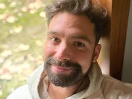 Michael Allio claims he repeatedly turned down 'The Bachelor' role and  producers were "very upset" : r/thebachelor