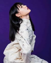 瀧本美織 miori takimotoさんはinstagramを利用しています 今年も一年ありがとうございました みんなに心からの愛を 良いお年をお迎えください women ruffle blouse ruffled