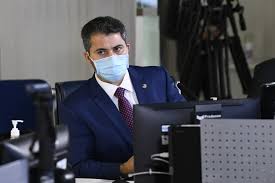 Esse é apenas o começo da farta quantidade de provas que devem chegar até o grupo de investigação ao longo de 90 dias de diligências. Senador Aconselha Pazuello A Ir Depor Na Cpi Da Covid 19 Guarnecido De Protecao Jovem Pan