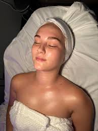 Waxing salons in Albany with strip or other methods