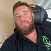 Dominic Tirone's Instagram, Twitter & Facebook