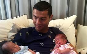 Check spelling or type a new query. Epta Paidia 8elei O Ronalnto H Apopsh