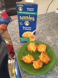 I like to make sure that i have more broccoli than mac in my bowl. Pin By Jolene Thomson On Yumm On The Side Annie S Mac And Cheese Mac And Cheese Cups Mac And Cheese Bites