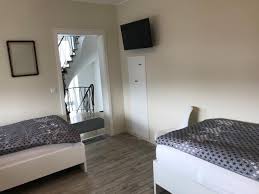 Beim immobilienverkauf gibt es das bestellerprinzip nach aktuellem stand noch nicht. Gunstige Monteurzimmer Elsdorf Monteurwohnung Mit Internet Monteurunterkunft Unterkunfte Ferienwohnung