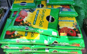 Plus, moisture control protects against over and under watering so you can grow a bigger, more. Miracle Gro All Purpose Garden Soil 1 98 Free Stuff Finder