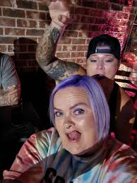 SuzieQue (@susanmoosman)