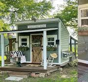 Chicken Coops With Country Style