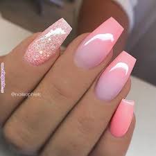 Repost Lachsrosa Ombre Effekt Und Glitter Auf Sargnageln Nagels Gelnagels Mooie Nagels