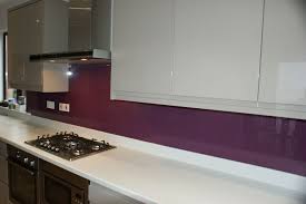 Coloured Glass Splashbacks Image Gallery In 2020 Glass Splashback Glass Splashbacks Kitchen White Gloss Kitchen