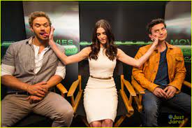 (exclusive coverage) actors kellan lutz, ashley greene, jackson rathbone and movies on demand host camille ford attend the movies on demand lounge at comic con at hard rock hotel san diego on july 12, 2012 in san diego, california. Perfect Couple Jackson Rathbone Ashley Greene Photos Facebook