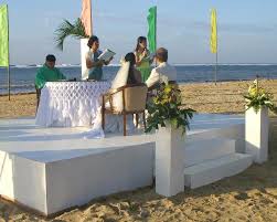 With our beach wedding packages, we provide coordination and wedding services for beach weddings and reception throughout the greater destin our beach wedding packages in destin, florida. Wedding Packages Punta Riviera Resort