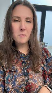 🧠 Jour 1 de ta détox sucre : motivé(e), prêt(e) à tout donner… jusqu’à ce  que quelqu’un arrive avec une galette des rois., Spoiler : il y aura  toujours une fête, un collègue avec une viennoiserie ou ...