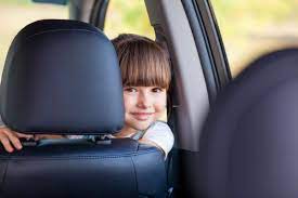 Ab Wann Durfen Kinder Im Auto Vorne Sitzen