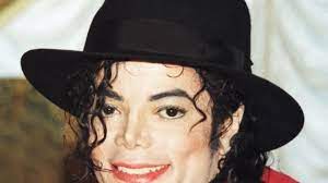 Mesmo após sua morte, em 2009, o cantor continua fazendo o maior sucesso! Michael Jackson Mp3 Baixar Michael Jackson Noticias Musicas Mais Tocadas 2020 Baixar