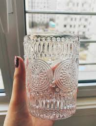 Tujuan untuk packaging adalah untuk memberikan tampilan yang unik, mencerminkan ciri khas produk dan tentunya menjaga kualitas isi produk tersebut. Jual Gelas Kaca Bening Unik Terbaru Lazada Co Id