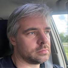 Cable installer's surprise at old TV for IPTV service