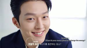 Jang ki yong is currently filming the sbs drama now, we're breaking up with song hye kyo, choi hee seo, and kim joo hun. Eng Sub Genifique A Q With Jang Ki Yong Youtube