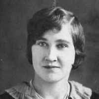 Mable Dixon's Instagram, Twitter & Facebook