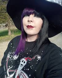 Iris Keys (@irisinsanity) • Instagram photos and videos