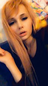 Bailey Weinberg (@bailsofgay)