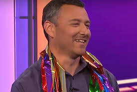 Mike Halpern's Instagram, Twitter & Facebook