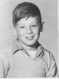 Kenneth Umbarger's Instagram, Twitter & Facebook